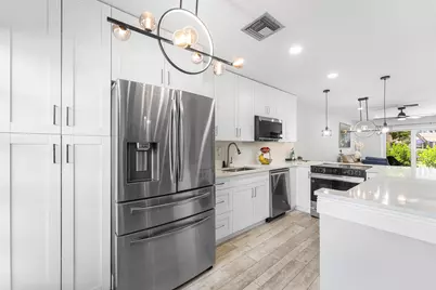 13788 Via Flora #B, Delray Beach, FL 33484 - Photo 6