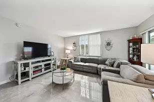 6000 NE 22nd Way, Fort Lauderdale, FL 33308 - Photo 2