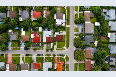 995 NE 156th Terrace, North Miami Beach, FL 33162 - Photo 22