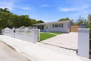 715 Green St, West Palm Beach, FL 33405 - Photo 2