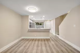 2747 NE 15th St, Pompano Beach, FL 33062 - Photo 14