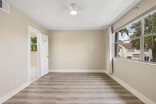 2747 NE 15th St, Pompano Beach, FL 33062 - Photo 24