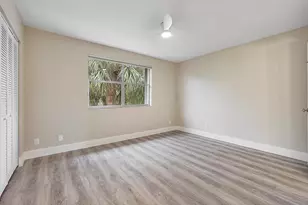 2747 NE 15th St, Pompano Beach, FL 33062 - Photo 18