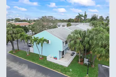 2747 NE 15th Street #2747, Pompano Beach, FL 33062 - Photo 2