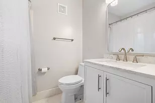 2747 NE 15th St, Pompano Beach, FL 33062 - Photo 22