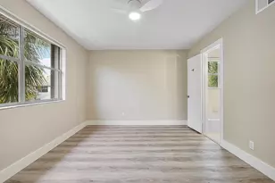 2747 NE 15th St, Pompano Beach, FL 33062 - Photo 20