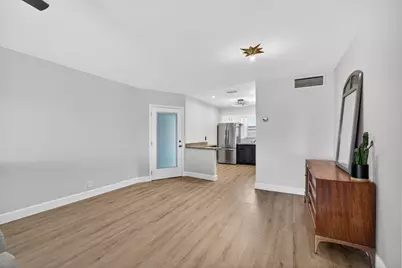 110 Wettaw Lane #202, North Palm Beach, FL 33408 - Photo 4