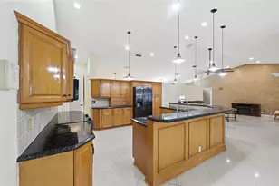 10949 NW 1st Manor, Coral Springs, FL 33071 - Photo 20