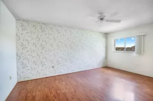 13701 SW 12th St, Pembroke Pines, FL 33027 - Photo 16