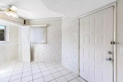 13701 SW 12th Street #215a, Pembroke Pines, FL 33027 - Photo 1