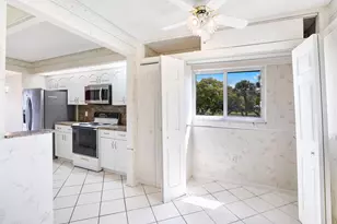13701 SW 12th St, Pembroke Pines, FL 33027 - Photo 12