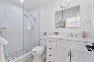 2800 NE 21st Ct, Fort Lauderdale, FL 33305 - Photo 18