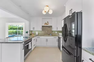 2800 NE 21st Ct, Fort Lauderdale, FL 33305 - Photo 10