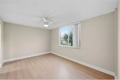 9430 Poinciana Place #409, Davie, FL 33324 - Photo 6