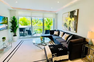 1500 Bay Rd, Miami Beach, FL 33139 - Photo 2