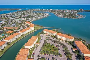 26 Harbour Isle Dr W, Fort Pierce, FL 34949 - Photo 46