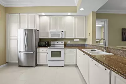 26 Harbour Isle Drive W #Ph06, Fort Pierce, FL 34949 - Photo 12
