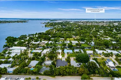 513 SW South Carolina Drive, Stuart, FL 34994 - Photo 10