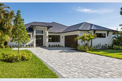 513 SW South Carolina Drive, Stuart, FL 34994 - Photo 2