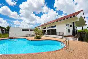 3300 NW 46th St, Oakland Park, FL 33309 - Photo 10