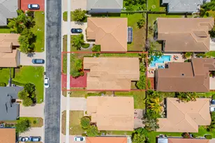 10720 Oak Bend Way, Wellington, FL 33414 - Photo 4
