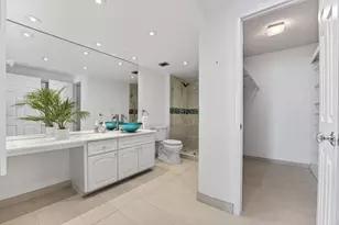 405 N Ocean Blvd, Pompano Beach, FL 33062 - Photo 22