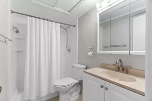 1940 NE 2nd Ave, Wilton Manors, FL 33305 - Photo 6