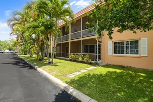 1940 NE 2nd Ave, Wilton Manors, FL 33305 - Photo 1