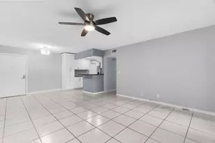 1940 NE 2nd Ave, Wilton Manors, FL 33305 - Photo 2