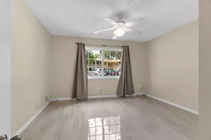 1940 NE 2nd Ave, Wilton Manors, FL 33305 - Photo 14