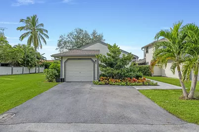 2474 Bedford Mews Drive, Wellington, FL 33414 - Photo 28