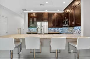 1777 NE 4th Ave, Fort Lauderdale, FL 33305 - Photo 10