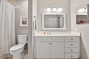 1777 NE 4th Ave, Fort Lauderdale, FL 33305 - Photo 38