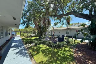 627 NE 10th Ave, Fort Lauderdale, FL 33304 - Photo 10
