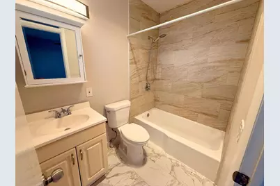 627 NE 10th Avenue #4, Fort Lauderdale, FL 33304 - Photo 4