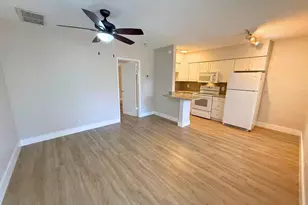 627 NE 10th Ave, Fort Lauderdale, FL 33304 - Photo 12