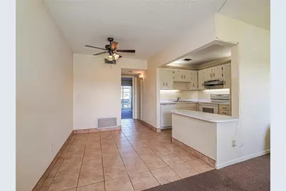 76 Royal Oak Drive #104, Vero Beach, FL 32962 - Photo 10