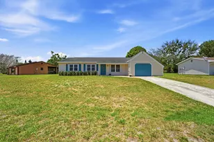 450 SW Kentwood Rd, Port Saint Lucie, FL 34953 - Photo 2