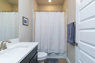 8667 Dahlia Cir, Port Saint Lucie, FL 34986 - Photo 20