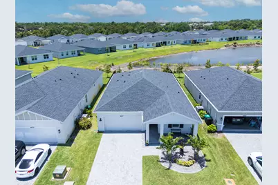 8667 Dahlia Circle, Port Saint Lucie, FL 34986 - Photo 4