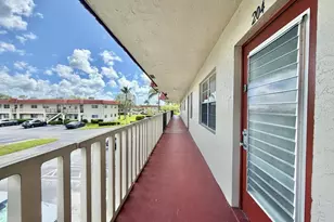 19 Abbey Ln, Delray Beach, FL 33446 - Photo 4