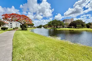 19 Abbey Ln, Delray Beach, FL 33446 - Photo 30