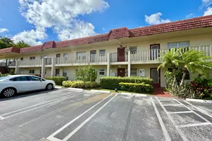 19 Abbey Ln, Delray Beach, FL 33446 - Photo 2