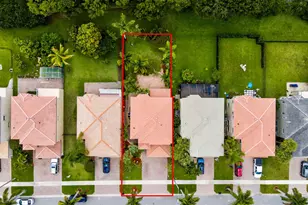 9147 Dupont Pl, Wellington, FL 33414 - Photo 14