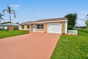 1502 SE Belcrest St, Port Saint Lucie, FL 34952 - Photo 8