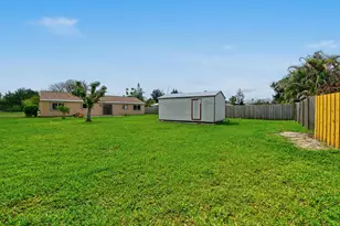 1502 SE Belcrest St, Port Saint Lucie, FL 34952 - Photo 46