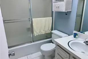 934 SE 9th Ave, Pompano Beach, FL 33060 - Photo 18