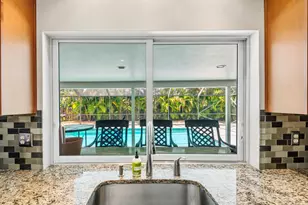 1348 SW 4th St, Boca Raton, FL 33486 - Photo 14