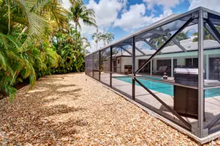 1348 SW 4th St, Boca Raton, FL 33486 - Photo 34