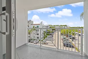 2840 NE 14th St, Pompano Beach, FL 33062 - Photo 18